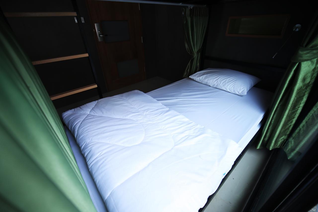 The Campus Hostel Μπανγκόκ Εξωτερικό φωτογραφία