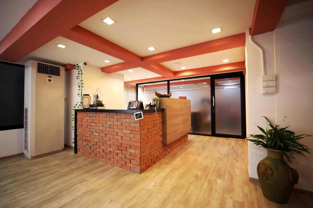 The Campus Hostel Μπανγκόκ Εξωτερικό φωτογραφία